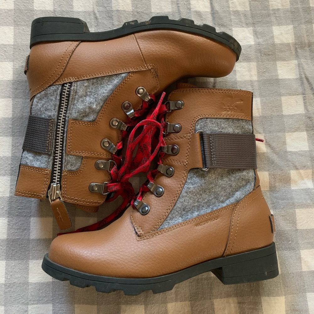 Sorel Emelie Conquest Mid-Calf Boot Waterproof